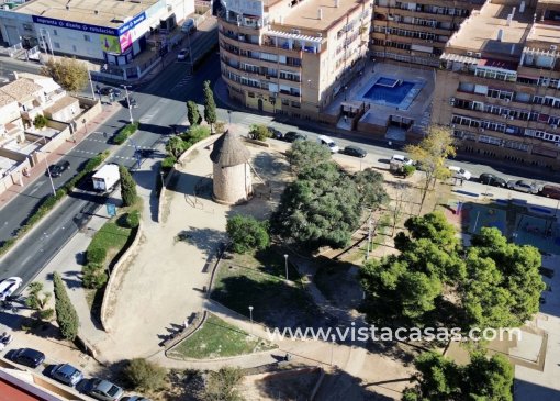 Apartment - Resale - Torrevieja - V-84876