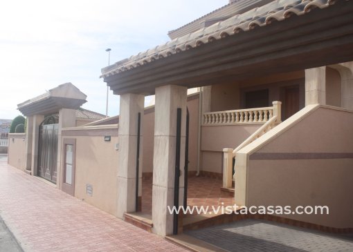 Townhouse - Pierwotny - Torrevieja - V-18170