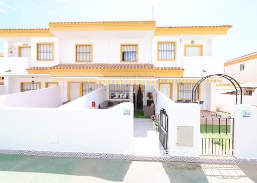 Townhouse - Sale - Pilar de la Horadada - V-60494