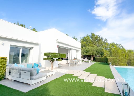 Villa - Resale - Las Colinas Golf - V-13637