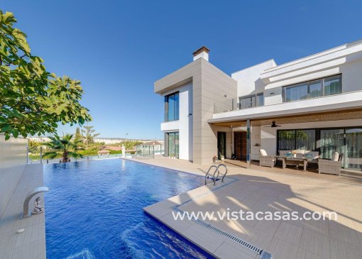 Villa - Resale - Los Balcones - V-19725