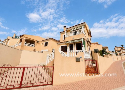 Villa - Resale - Villamartin - V-50240