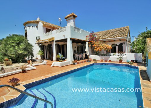 Villa - Resale - Villamartin - VC2483