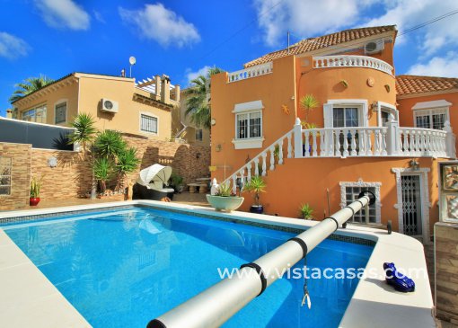 Villa - Resale - Villamartin - VC3257