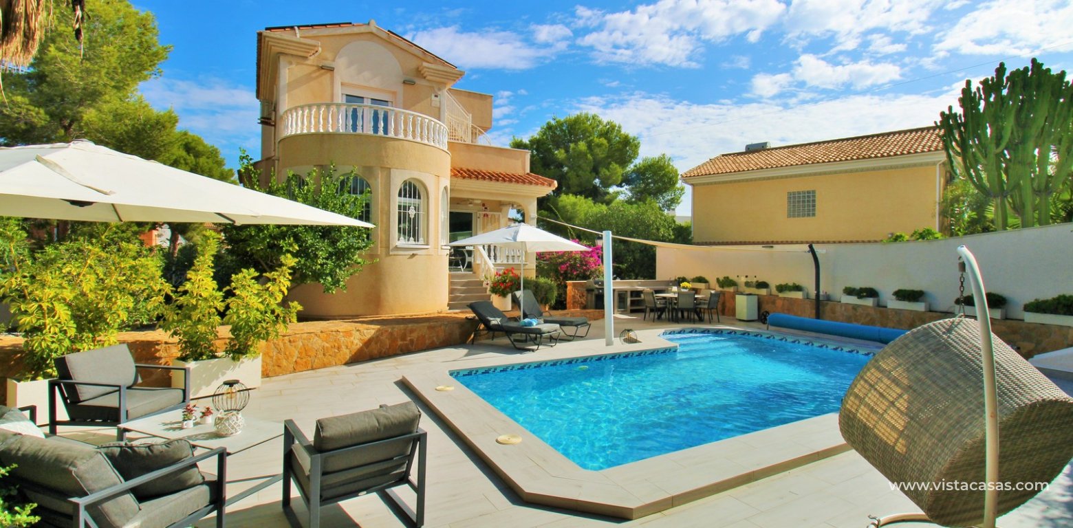 Villa - Resale - Villamartin - Villamartin