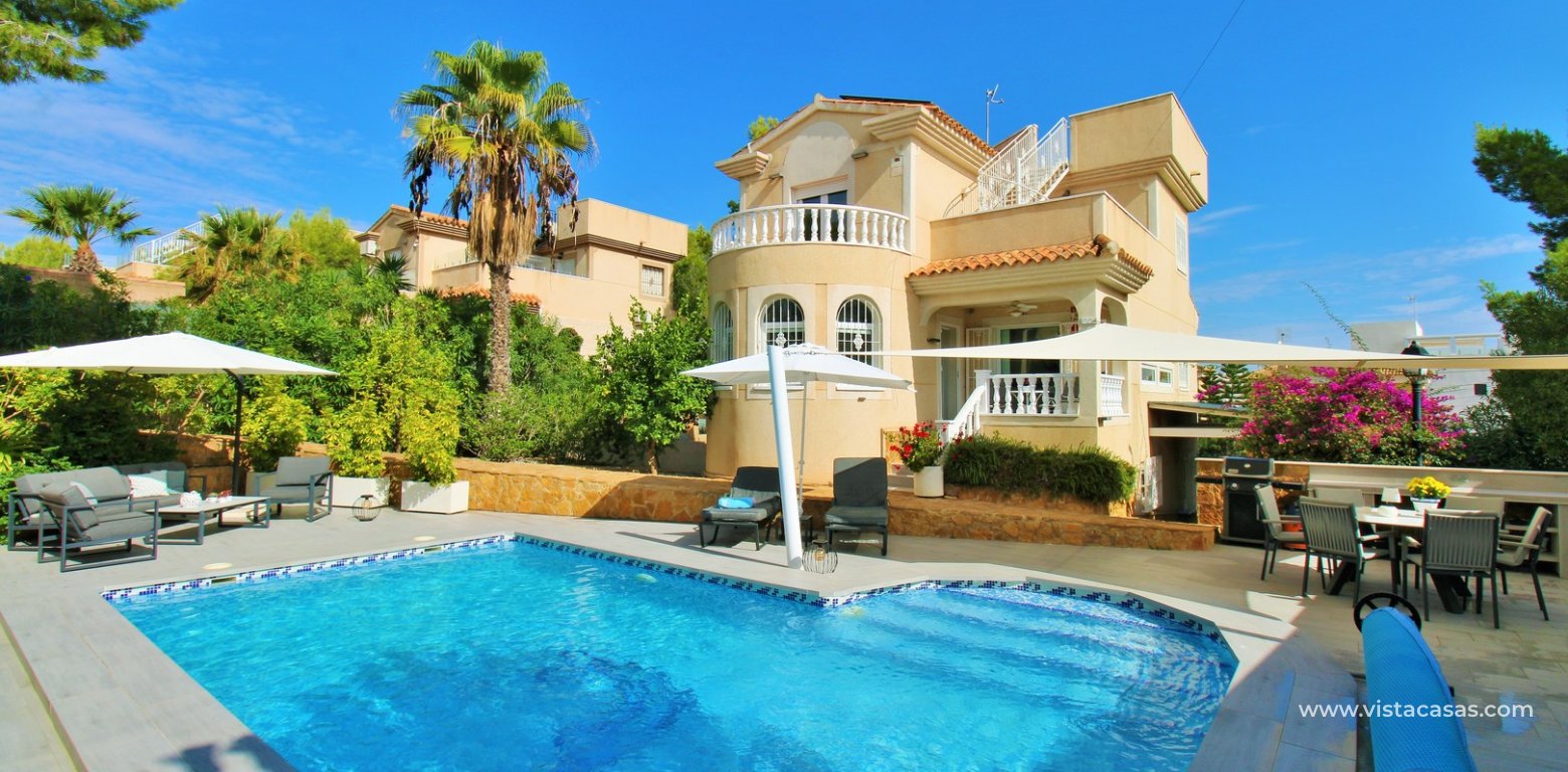 Villa - Resale - Villamartin - Villamartin