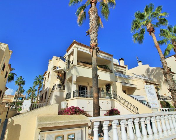 Smooth Purchase and Excellent Help from Erika