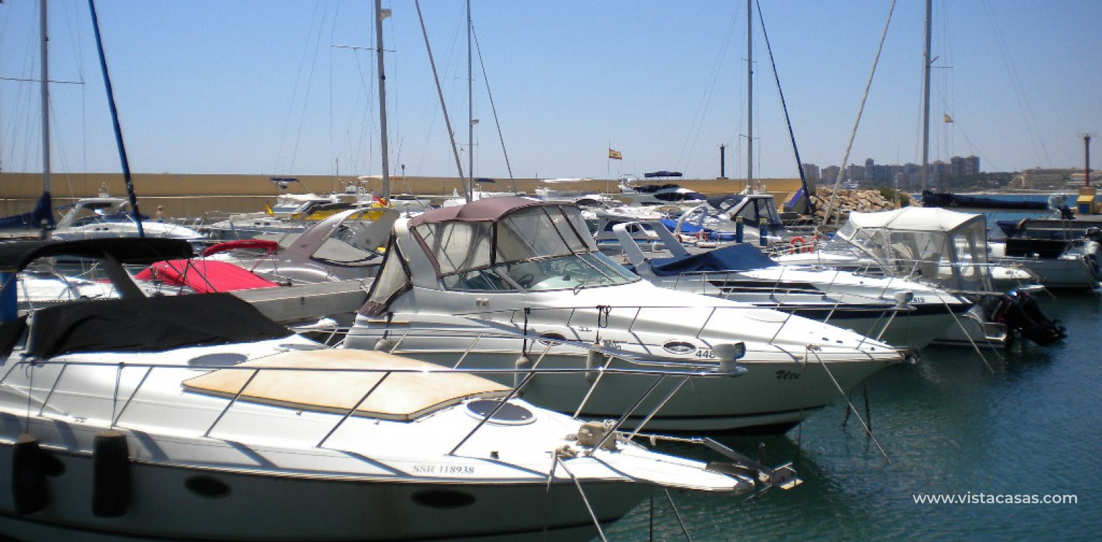 Resale - Apartment - Villamartin