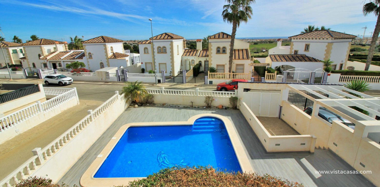 Villa with private pool for sale R3 Las Violetas Villamartin pool views