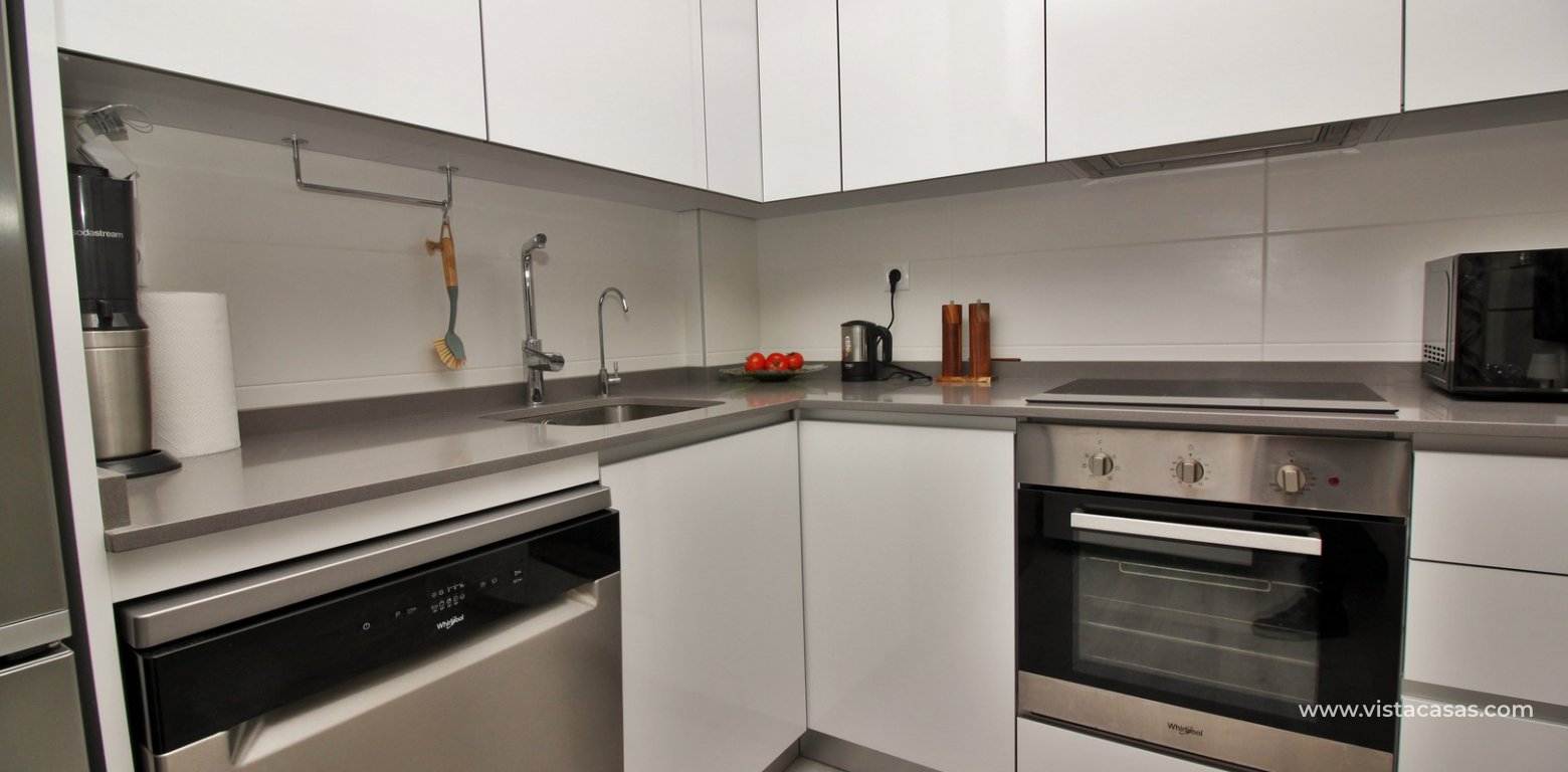 3 bedroom apartment for sale Green Hills Los Dolses kitchen 3