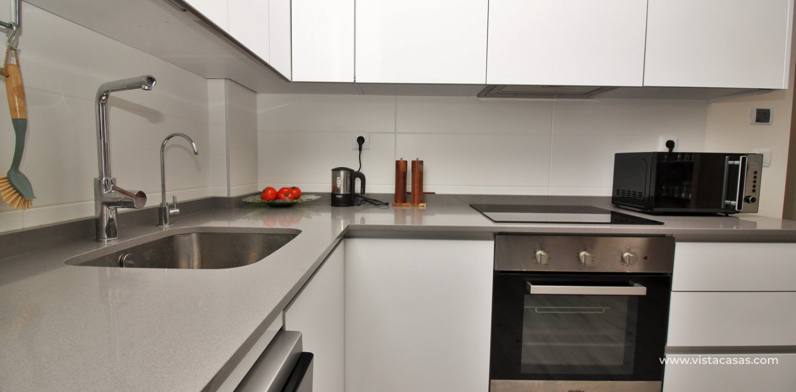 3 bedroom apartment for sale Green Hills Los Dolses kitchen 4
