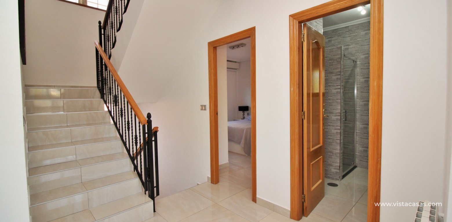 Modern 5 bedroom detached villa with private pool and large plot for sale Villamartin landing