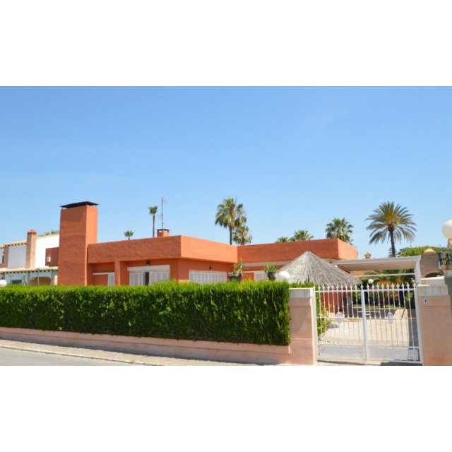 Villa - Resale - Torrevieja - Torrevieja