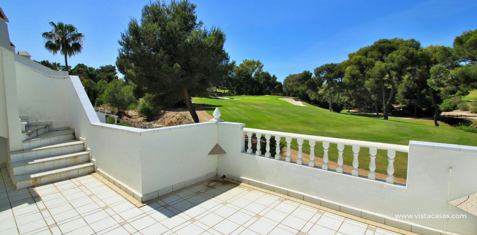 Detached villa for sale overlooking the golf course Fortuna II Villamartin balcony views