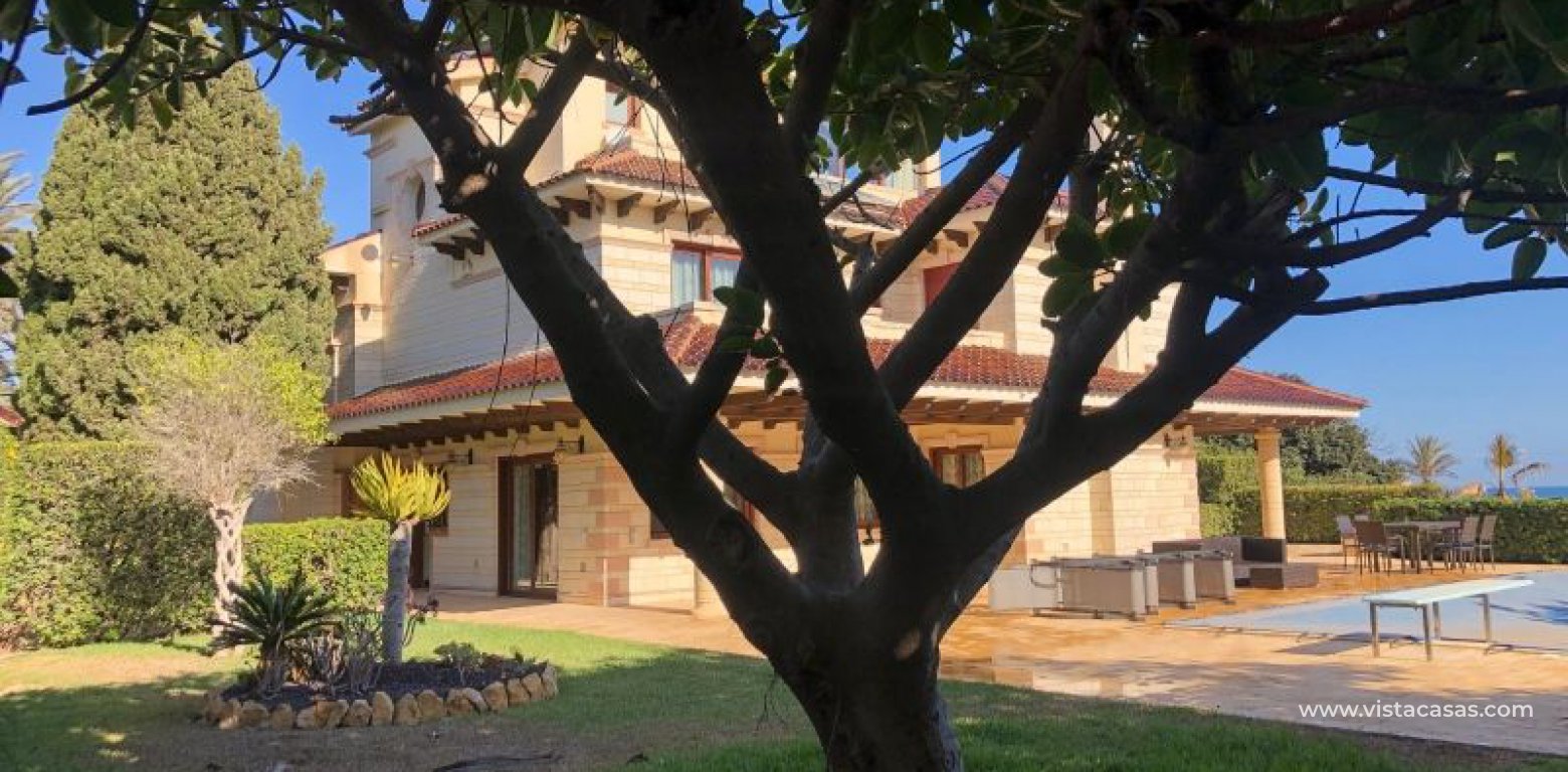 Sale - Villa - Cabo Roig