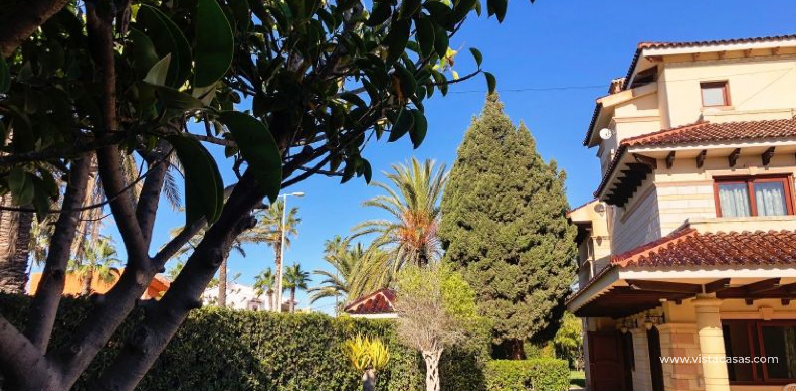 Sale - Villa - Cabo Roig