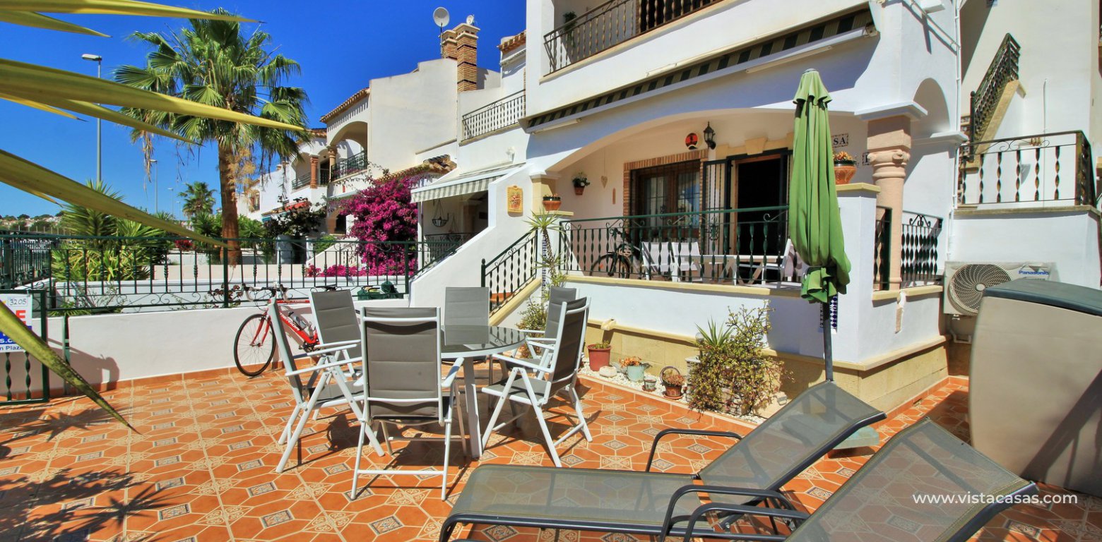 South facing ground floor apartment for sale Pau 8 Villamartin garden