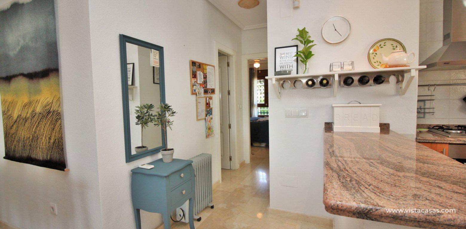 South facing ground floor apartment for sale Pau 8 Villamartin hallway