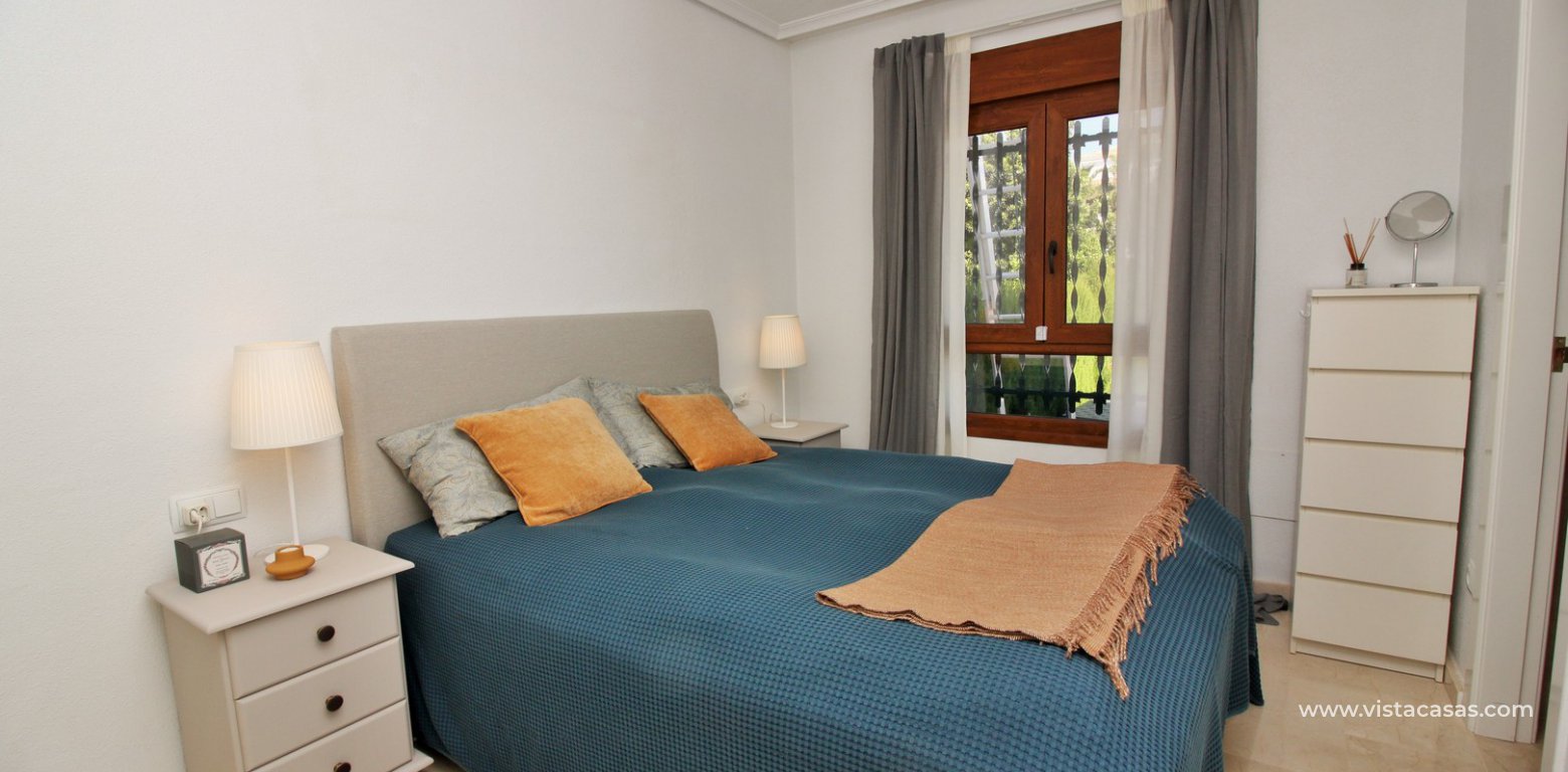 South facing ground floor apartment for sale Pau 8 Villamartin master bedroom 