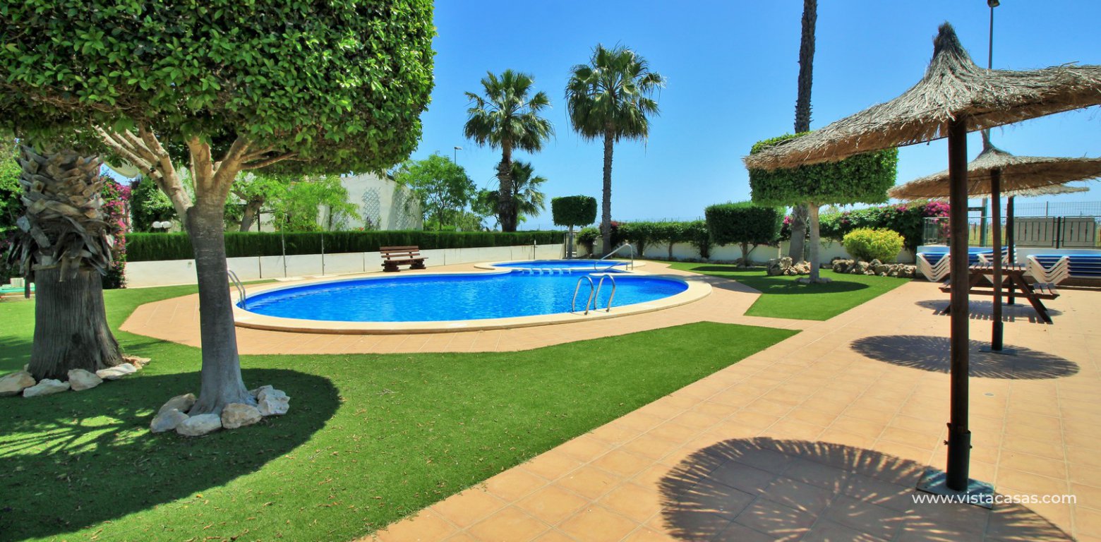 South facing ground floor apartment for sale Pau 8 Villamartin swimming pool