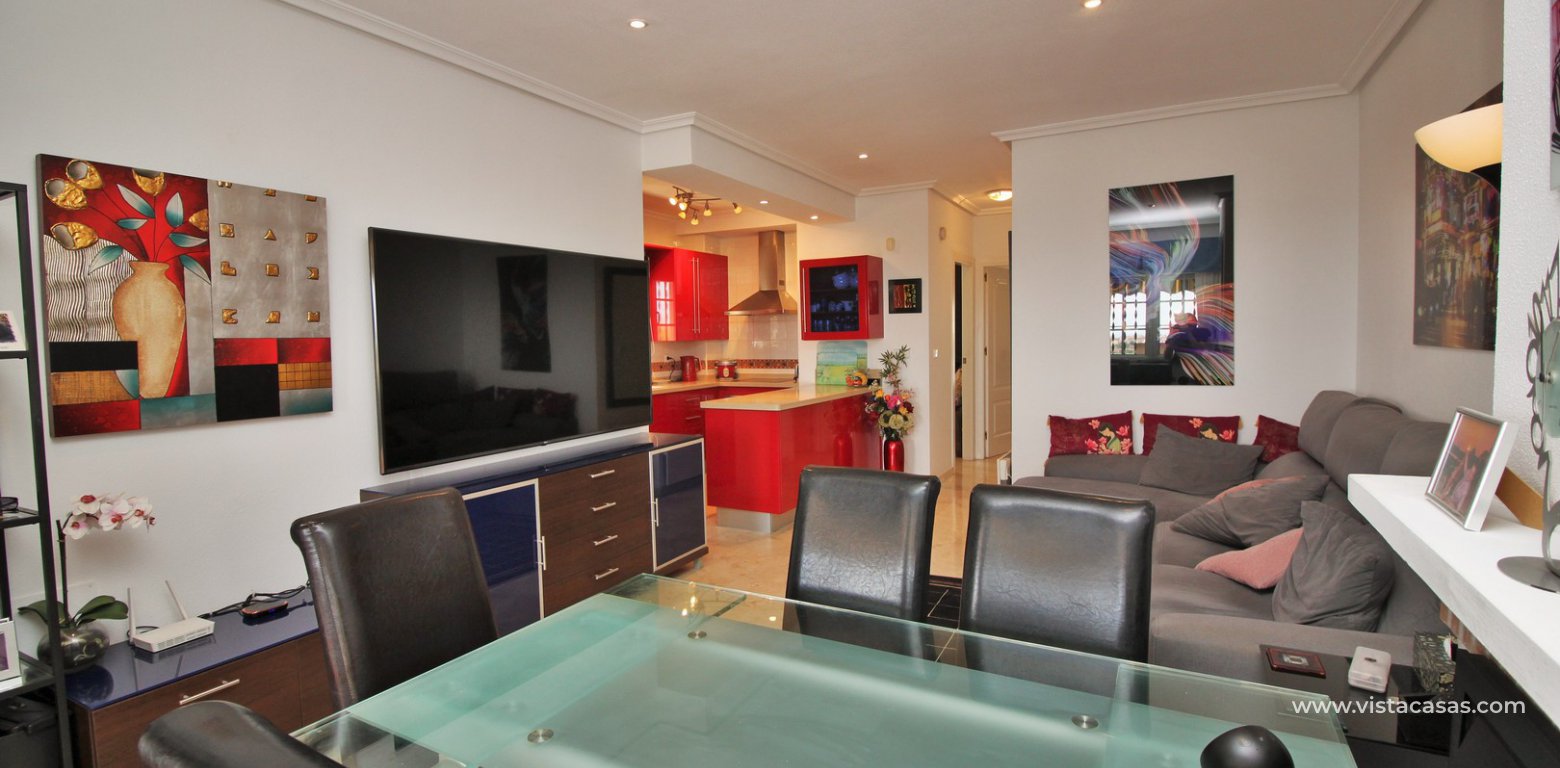 Ground floor apartment for sale R4 Las Violetas Villamartin dining area