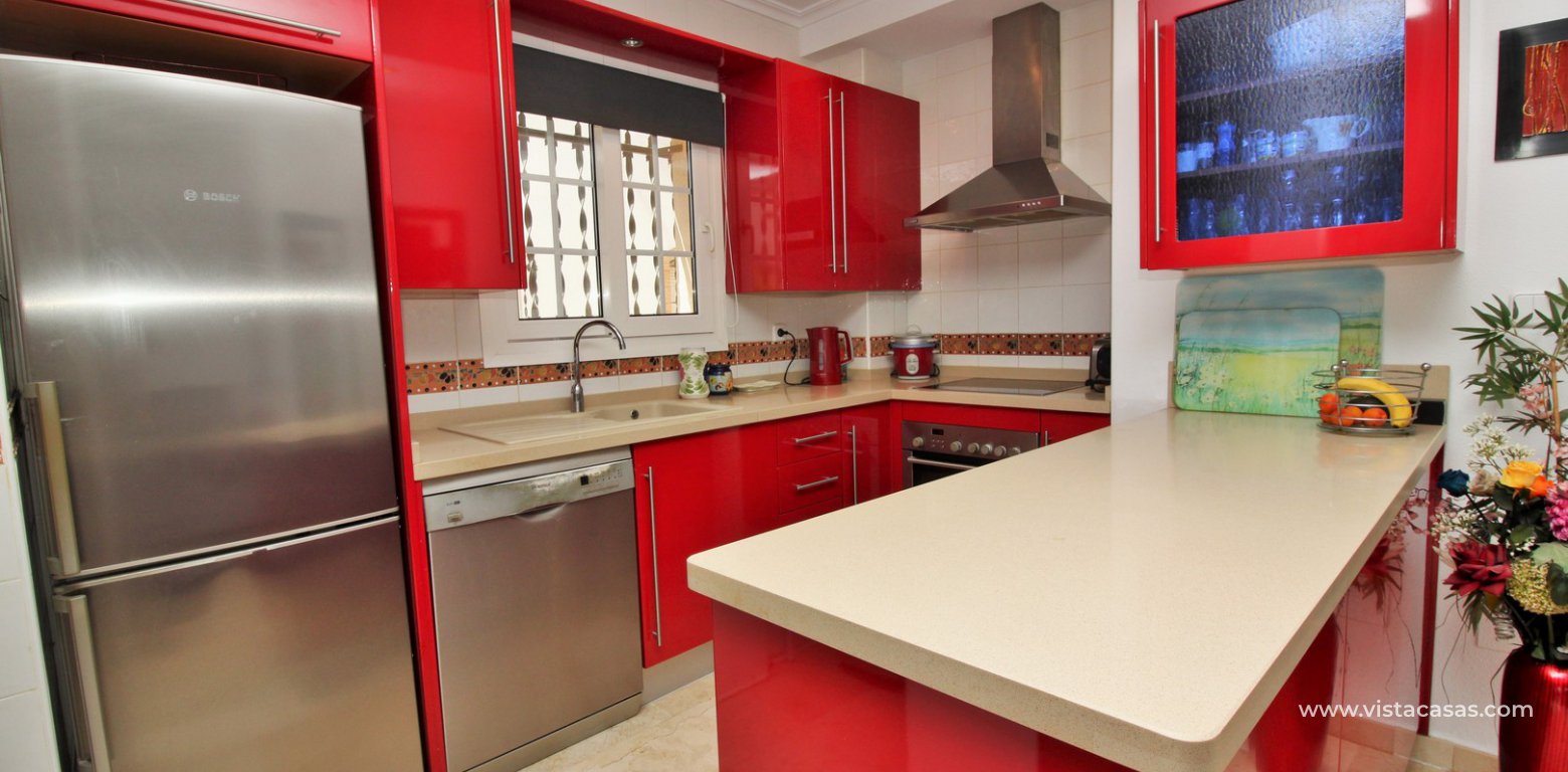 Ground floor apartment for sale R4 Las Violetas Villamartin kitchen