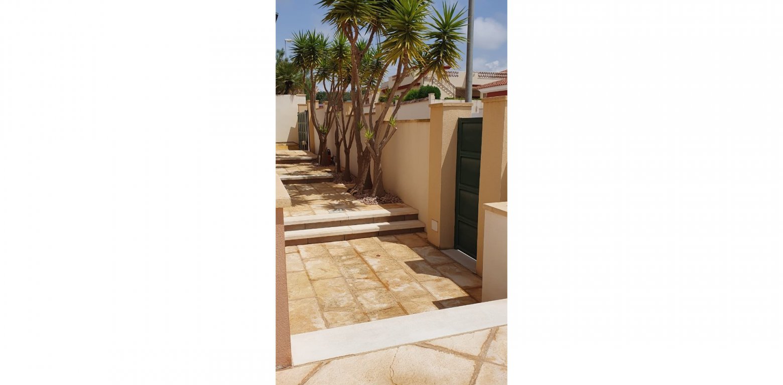 Resale - Villa - Rojales - Ciudad Quesada