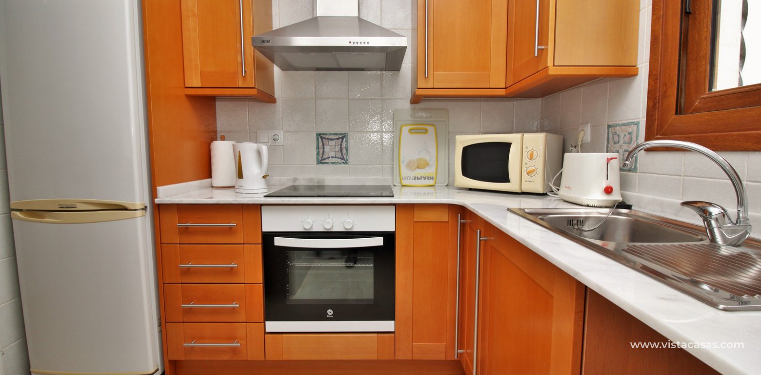 South facing top floor apartment for sale M7 Pau 8 Villamartin kitchen 2