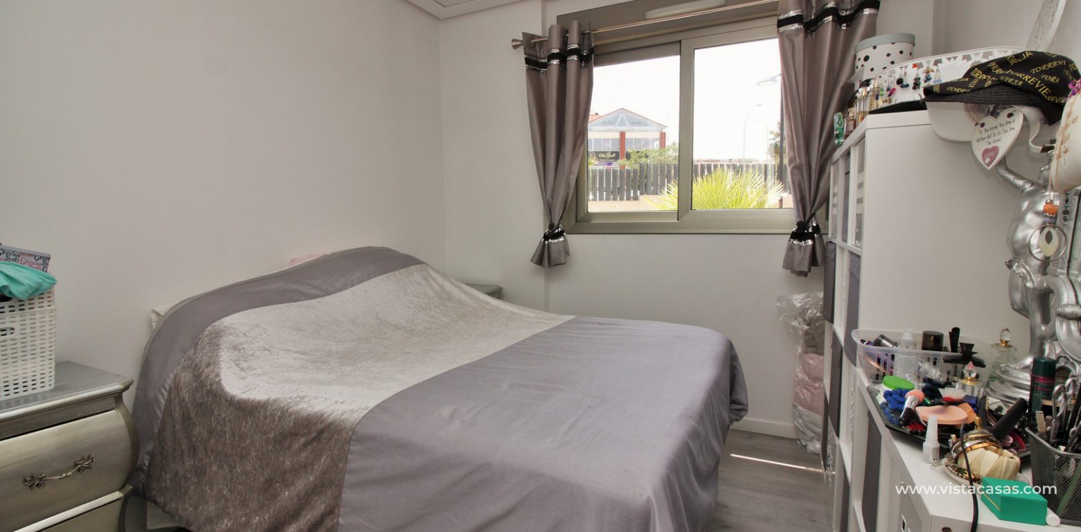 South facing ground floor apartment for sale Altos del Mediterraneo Los Dolses master bedroom