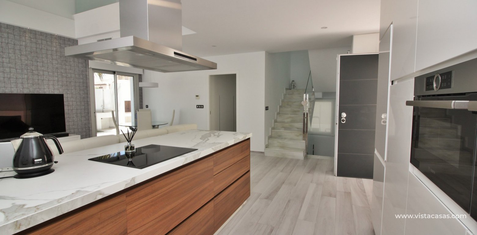 Sale - Villa - Cabo Roig