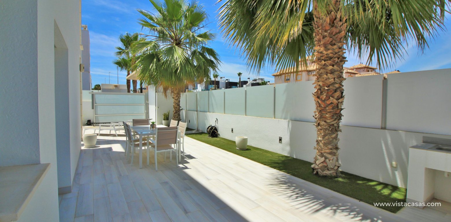 Sale - Villa - Cabo Roig