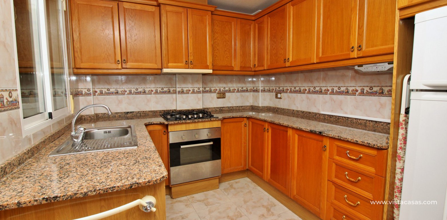 Detached villa with garage for sale Pinada Golf I Villamartin kitchen