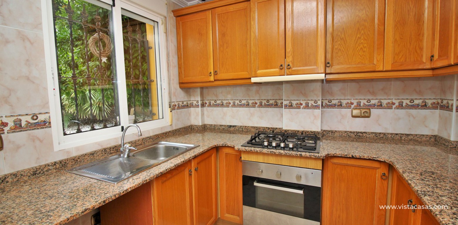 Detached villa with garage for sale Pinada Golf I Villamartin kitchen 2