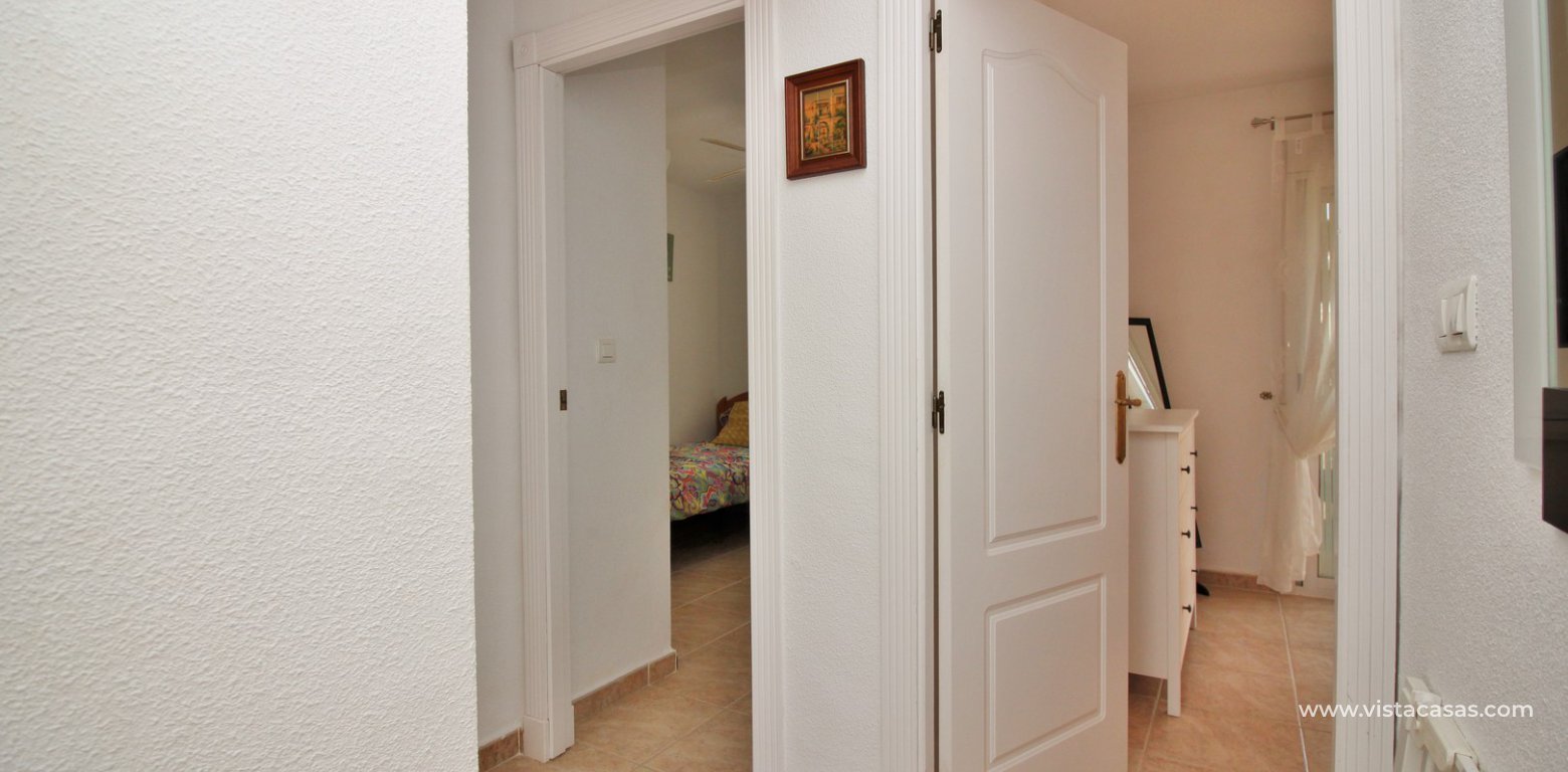 Detached 3 bedroom villa overlooking the pool for sale Torregolf I Villamartin landing