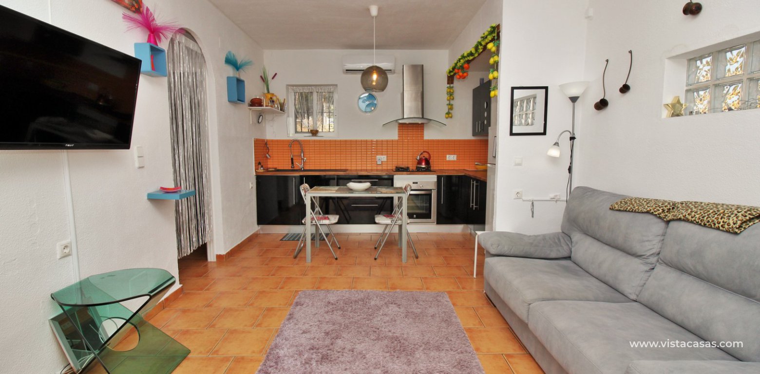 Renovated bungalow for sale Villamartin lounge