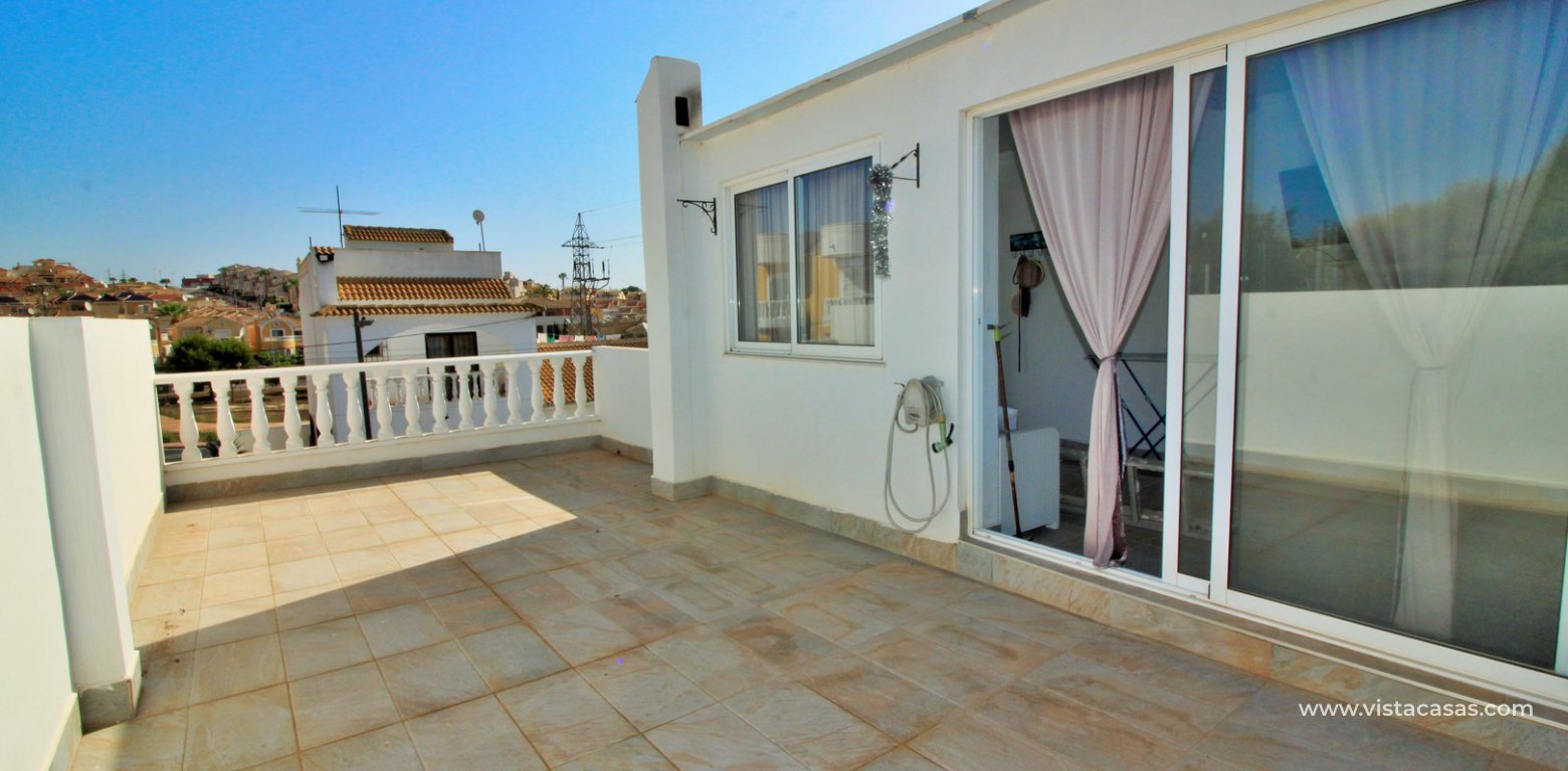 Renovated bungalow for sale Villamartin roof terrace