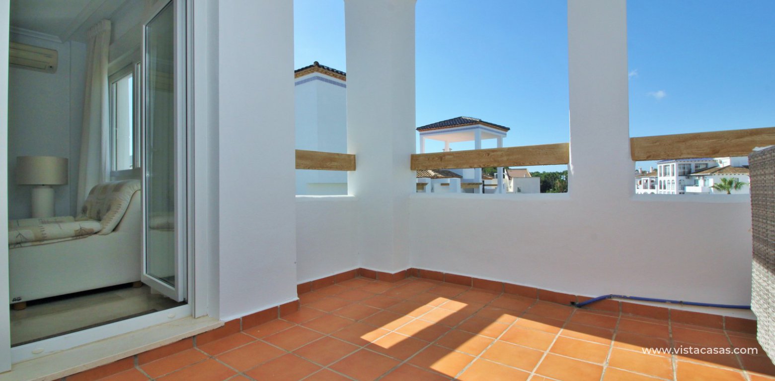 Penthouse corner apartment for sale in Las Violetas Villamartin balcony