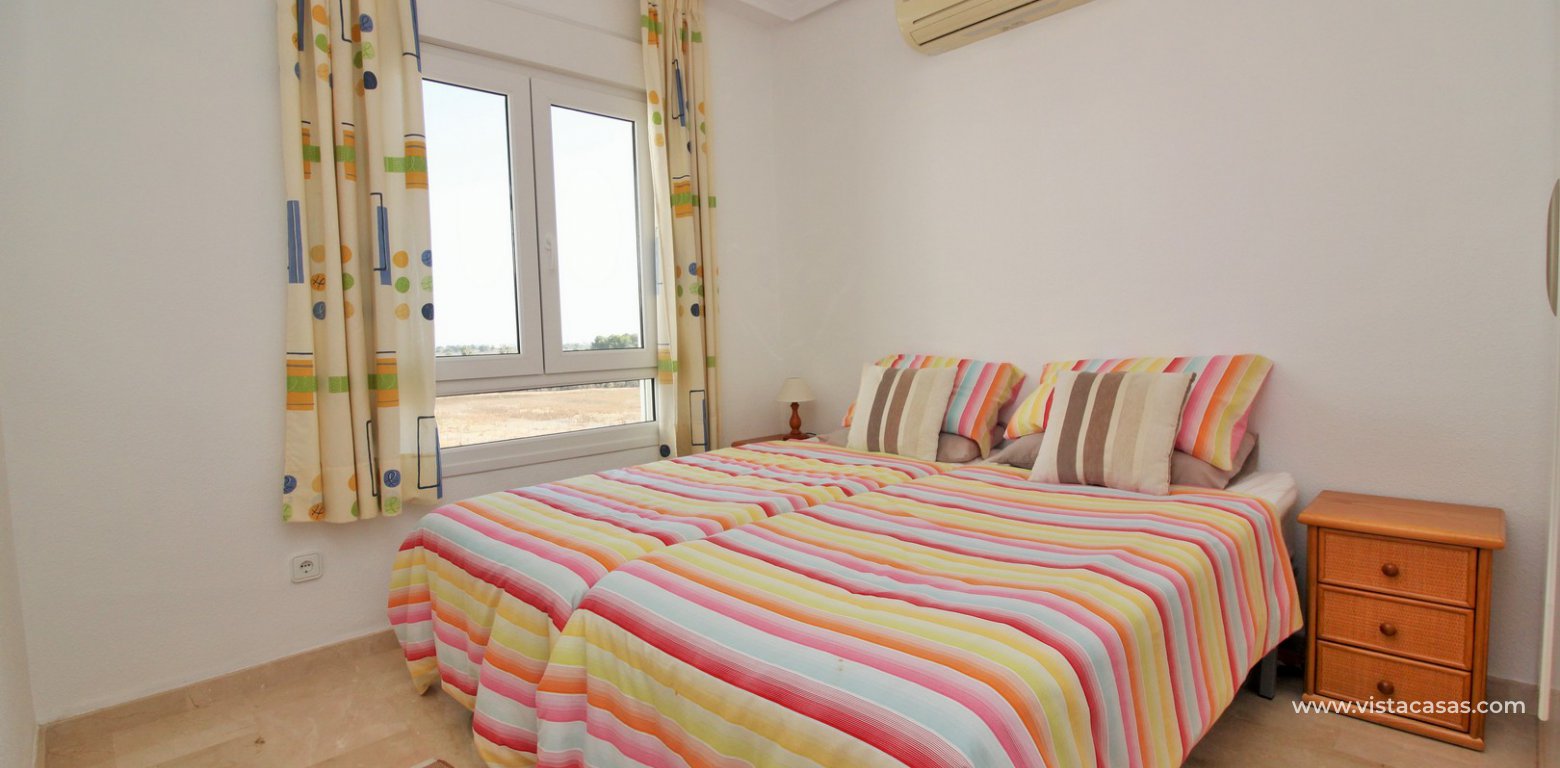 Penthouse corner apartment for sale in Las Violetas Villamartin bedroom