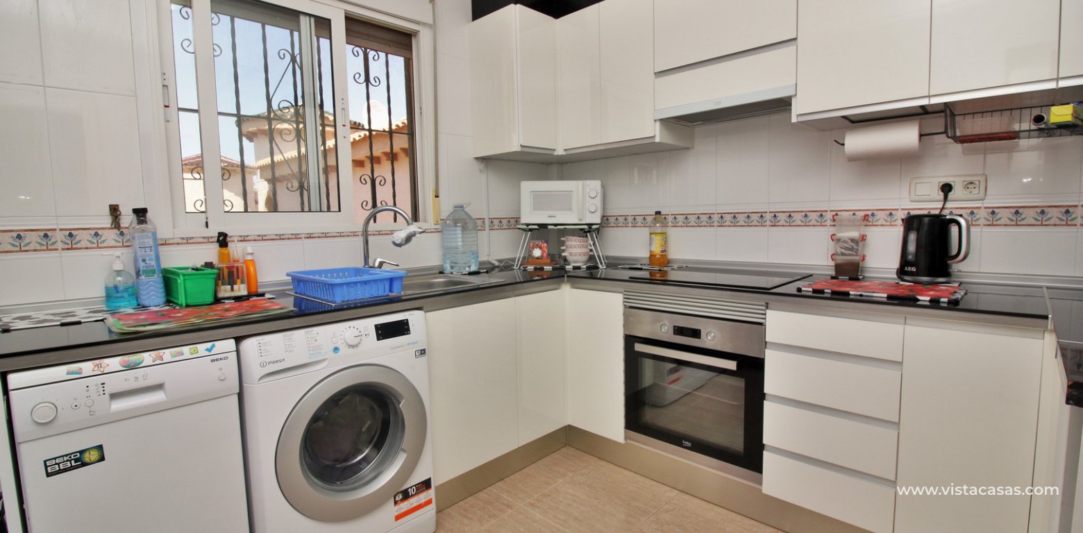 Detached villa with private pool for sale Villamartin kitchen