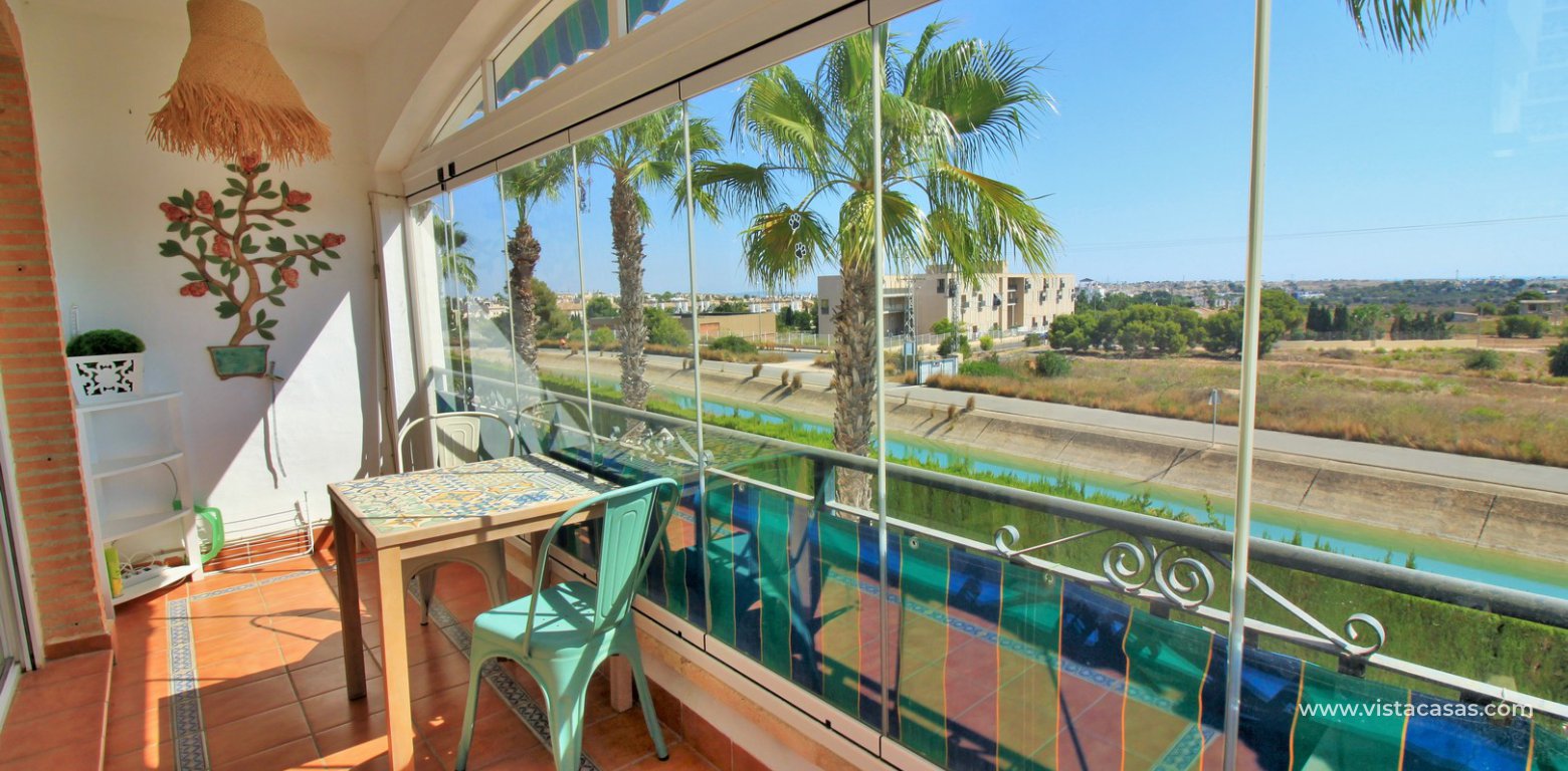 Top floor apartment for sale R4 Las Violetas Villamartin balcony