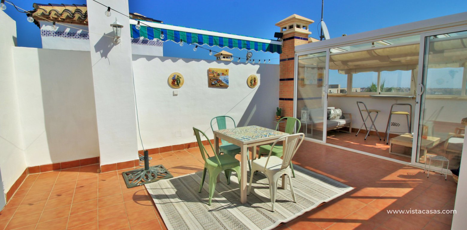 Top floor apartment for sale R4 Las Violetas Villamartin solarium