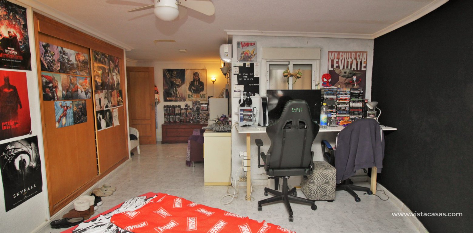 Detached villa for sale Pinada Golf Villamartin underbuild master bedroom