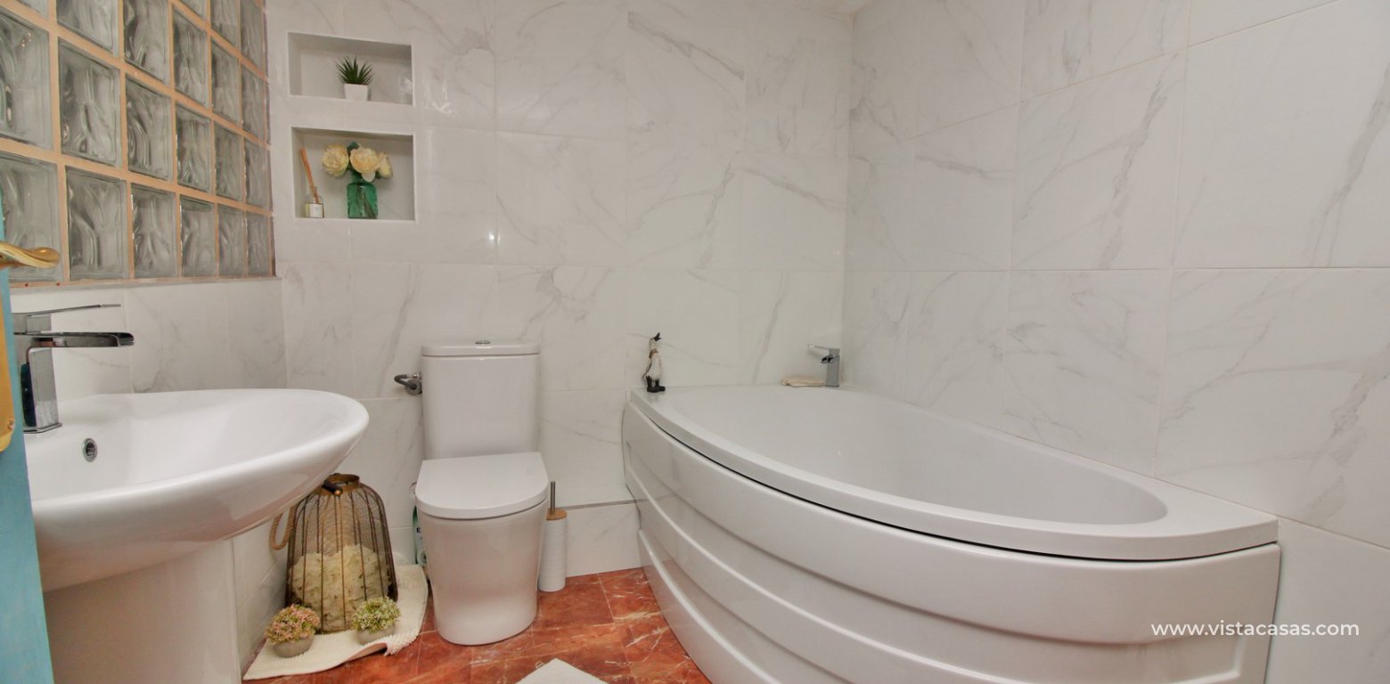 Duplex apartment for sale Los Claveles Las Ramblas Golf master bedroom en-suite