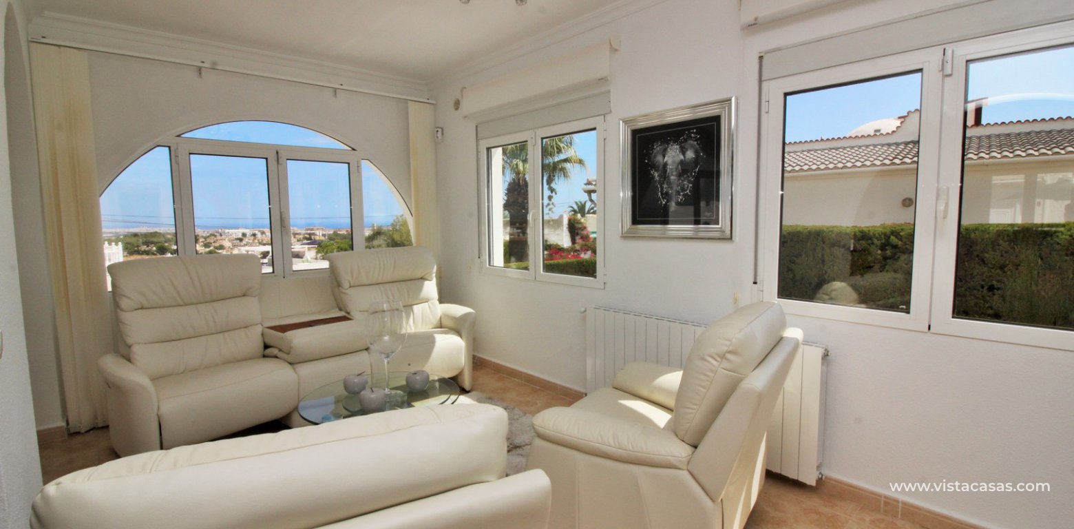 Detached villa with underbuild for sale in Villamartin lounge 2