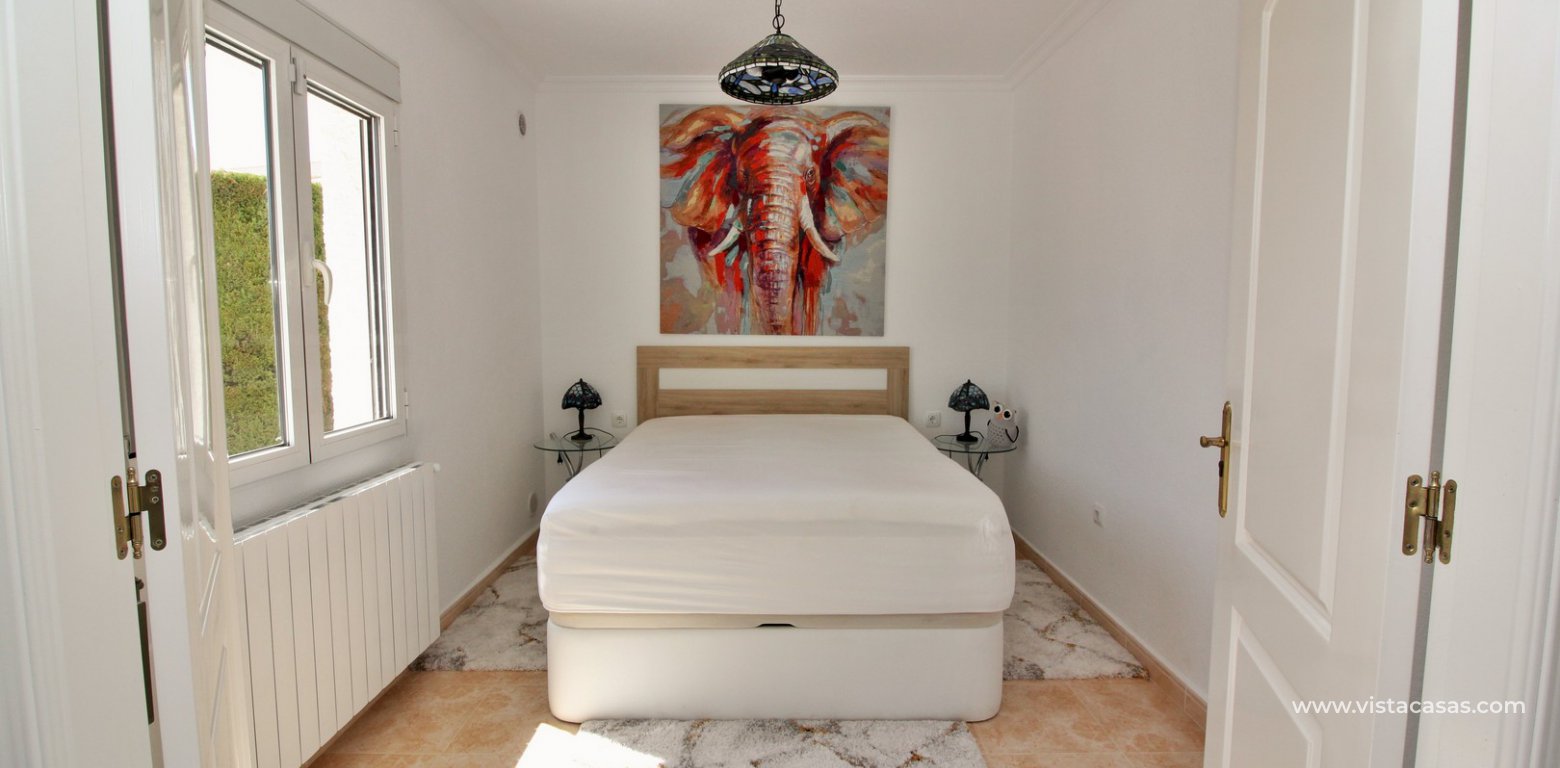 Detached villa with underbuild for sale in Villamartin double bedroom