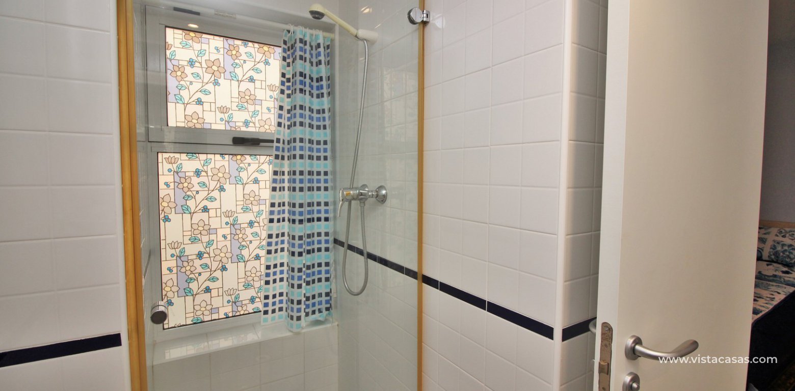 El Rincon apartment for sale Playa Flamenca twin bedroom ensuite shower