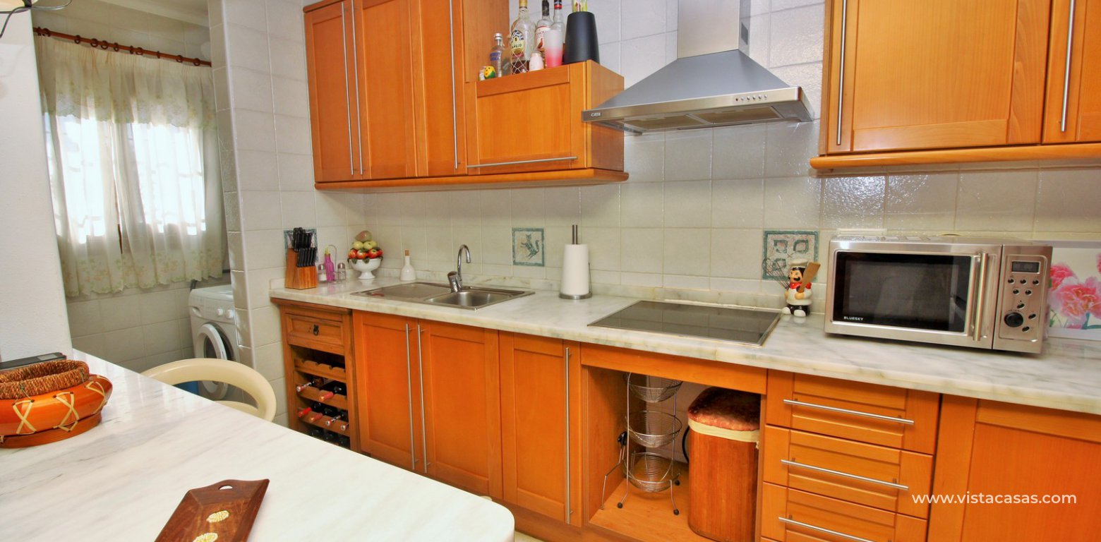 Buhardilla townhouse for sale Pau 8 Villamartin kitchen