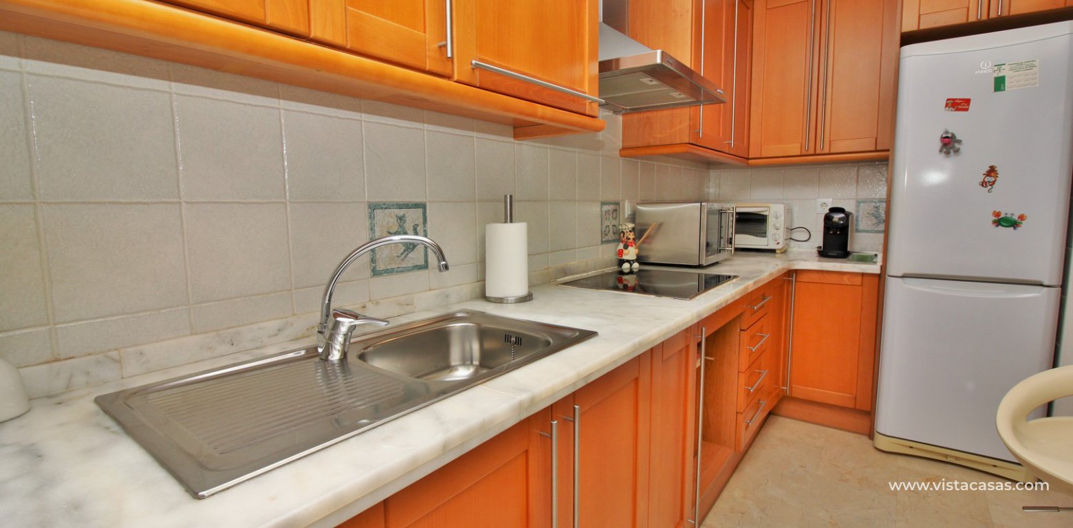 Buhardilla townhouse for sale Pau 8 Villamartin kitchen 2