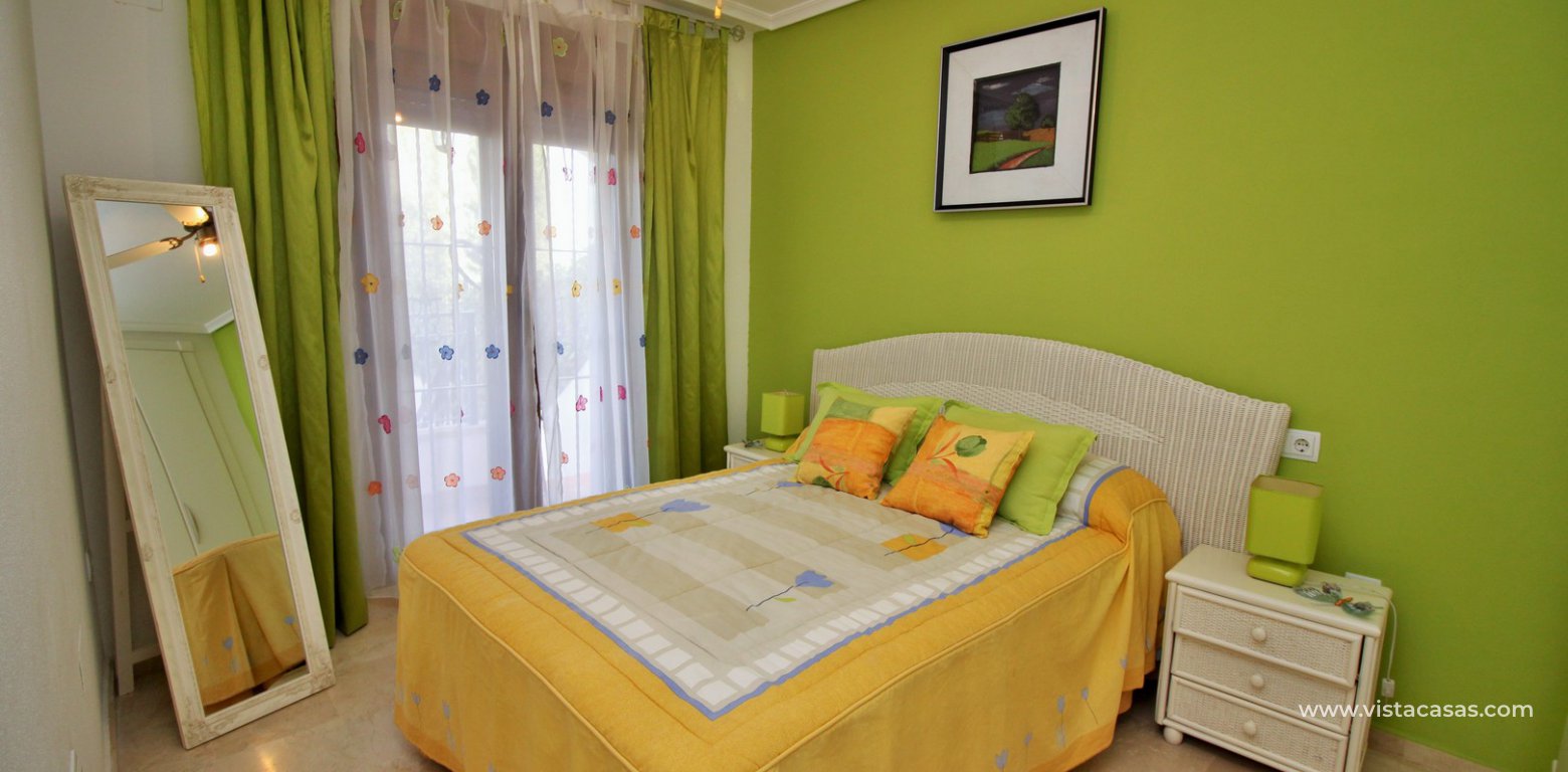 Buhardilla townhouse for sale Pau 8 Villamartin double bedroom