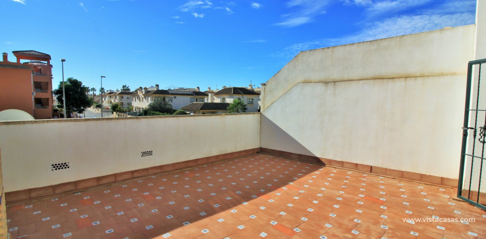 Buhardilla townhouse for sale Pau 8 Villamartin balcony